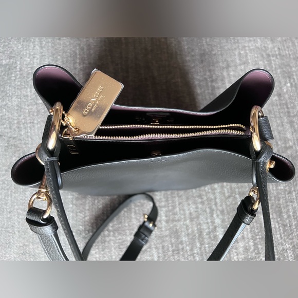 COACH | Town Bucket Bag | Black - Picture 7 of 10